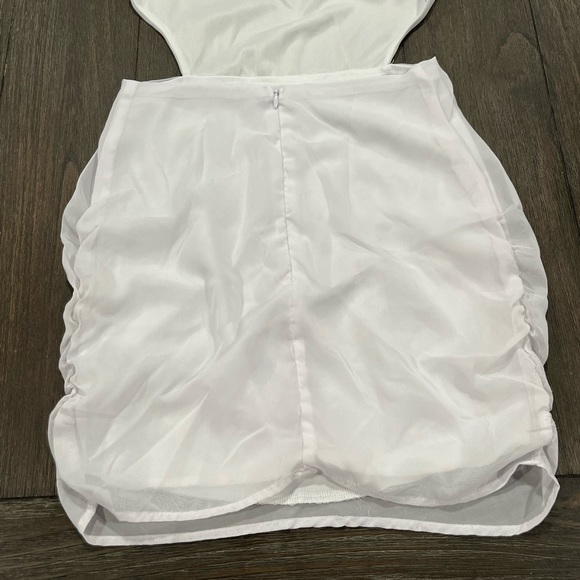 TOBI white open back dress XS - Picture 7 of 9